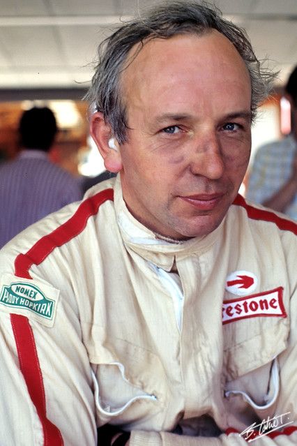 Ritratto di John Surtees